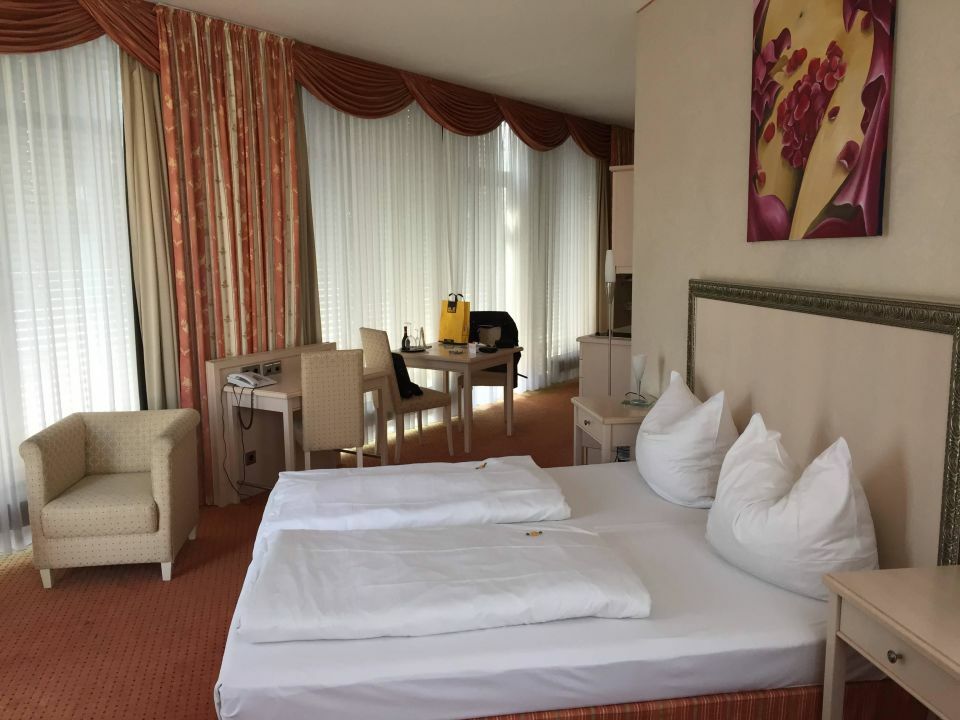 Koncept Hotel Benedikt Зигбург Экстерьер фото